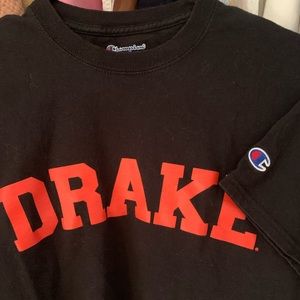 Drake Chamption t-shirt barely worn!